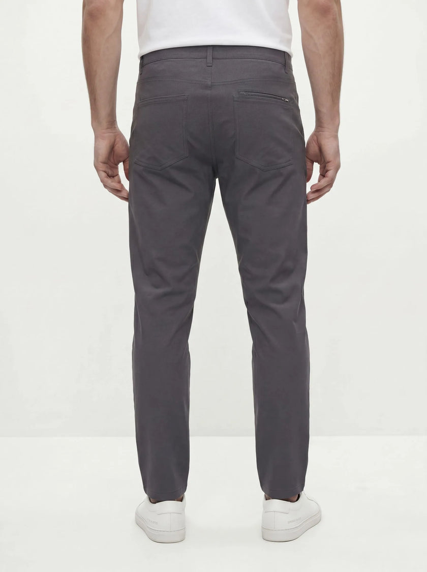 BVM BT CHN 001 CHR 06 half body back